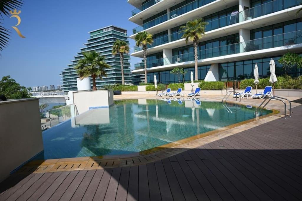 Apartment 2br Enchanted Hideaway With Pool & Gym Al Raha